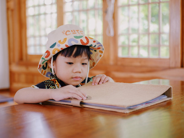 Boom, Bang, Meow: The Power of Echoic Words in Early Reading